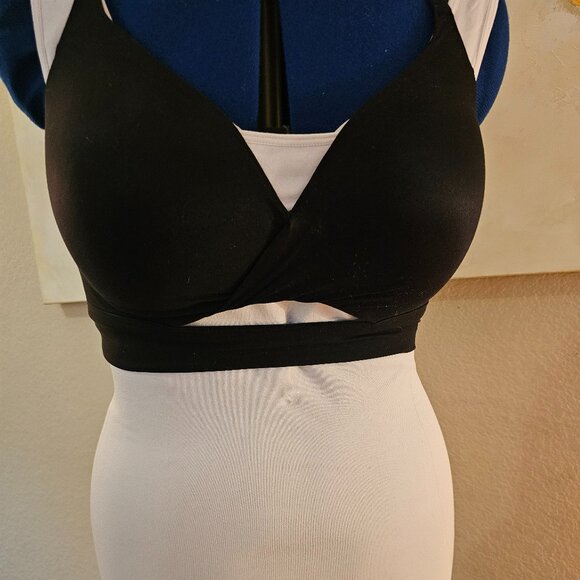 VS no wire bra - Picture 1 of 8